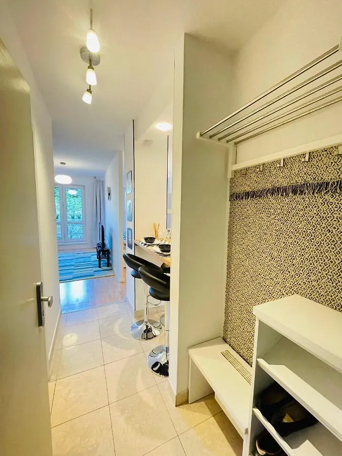 Peony Hollo Apartment - Free Garage Under The House Βουδαπέστη 0*,
