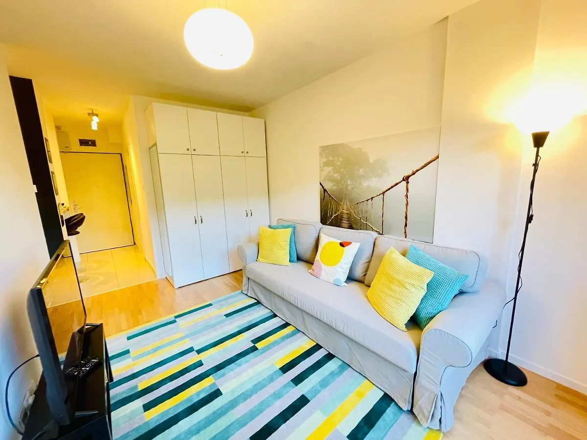 Peony Hollo Apartment - Free Garage Under The House Βουδαπέστη